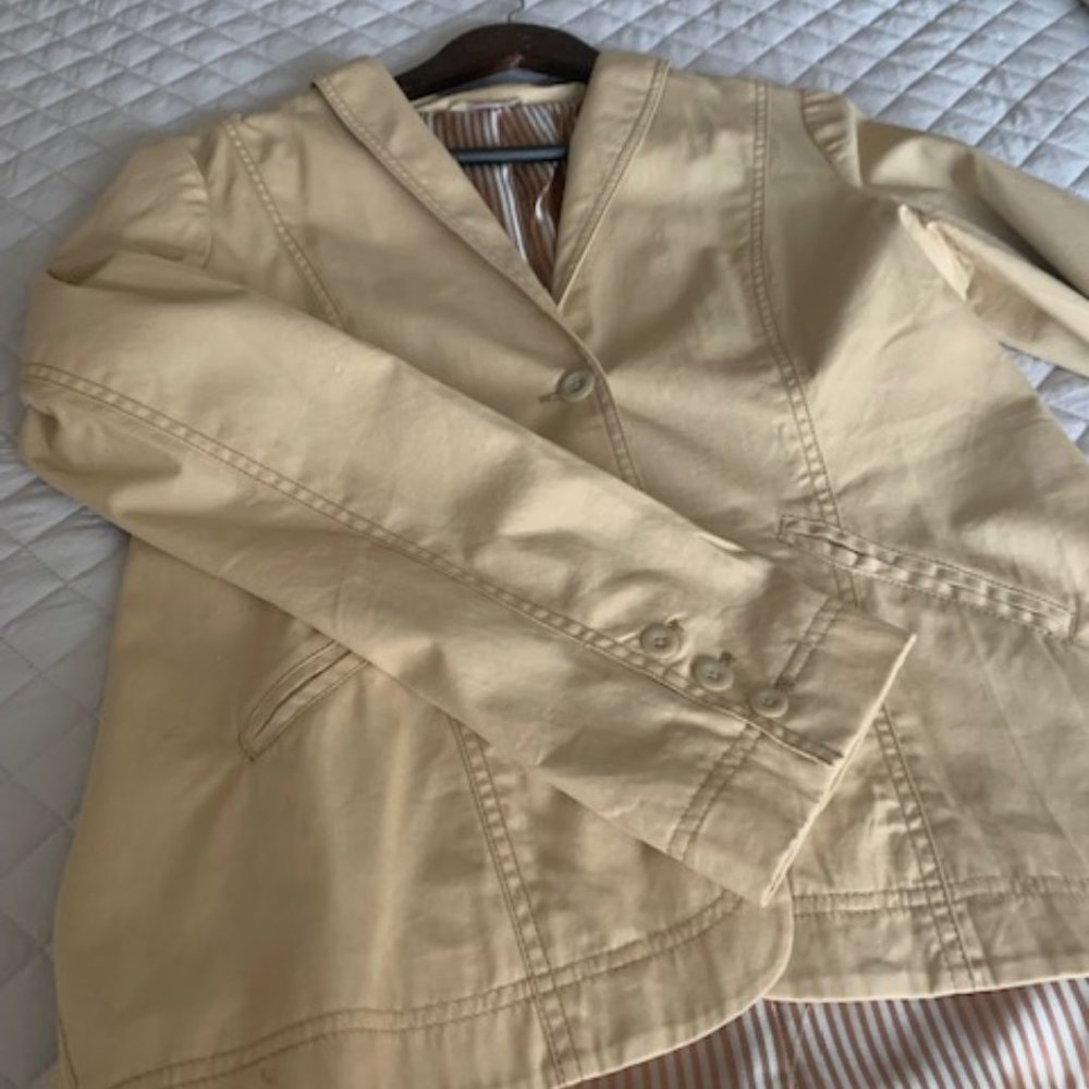 SUNDANCE tan blazer